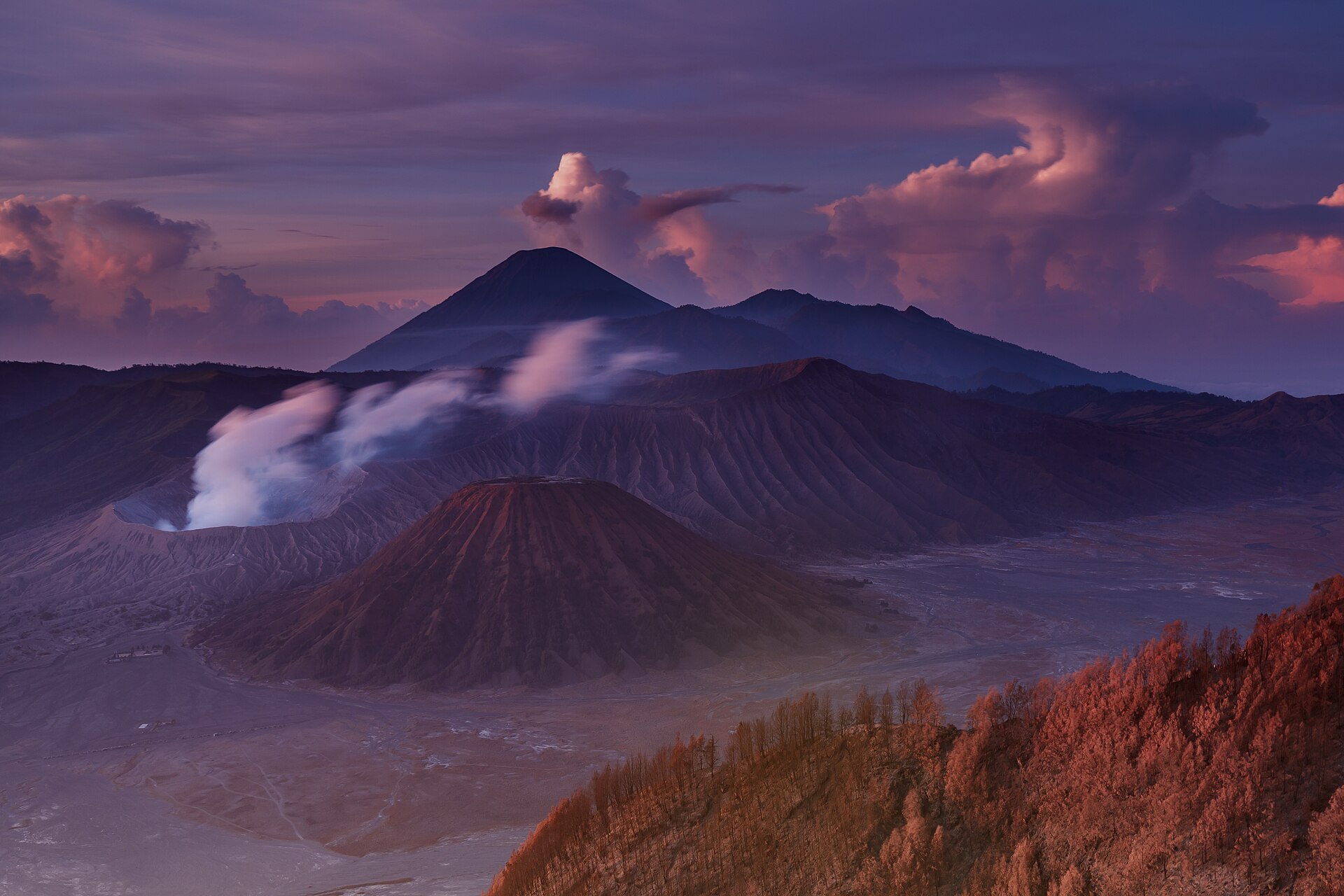 Lautan Pasir & Kawah Bromo